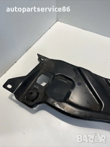 Горен преден затварящ панел за Mercedes W212 2.2 CDI (2012) Genuine A2126201100, снимка 2 - Части - 54091322