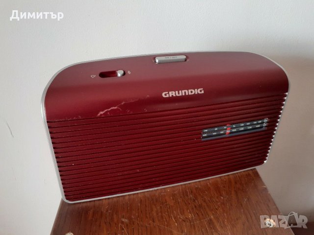  Радио GRUNDIG Music 60 Germany, снимка 4 - Радиокасетофони, транзистори - 31215121