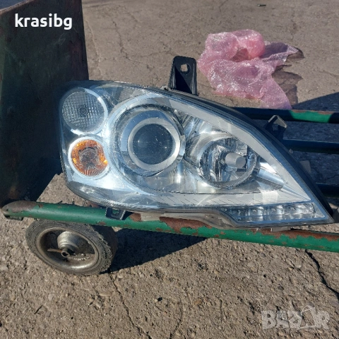 Продавам оригинални фарове за Мерцедес Виано 2010-2014 г, снимка 2 - Части - 53327926