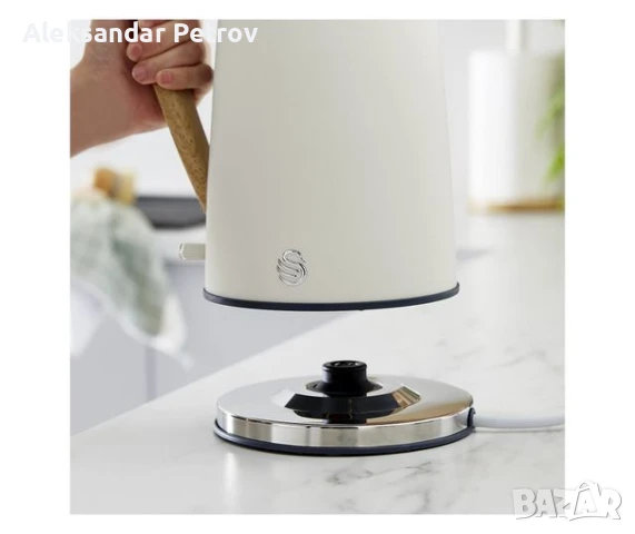 електрическа кана Swan SK14610GREN Nordic. , снимка 2 - Кани - 50828546