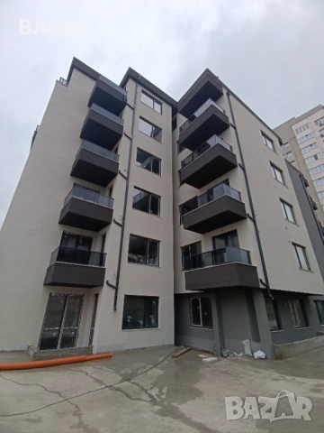 Продавам 2 стаен апартамент във Владиславово (от собственик))