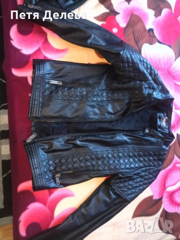 Продавам две кожени якета, два чифта дънки и официална риза, снимка 7 - Якета - 32196958