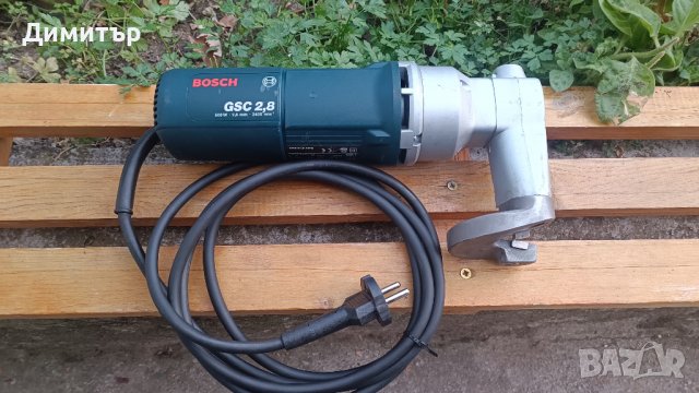 Bosch GSC 2.8 професионална електрическа ножица за ламарина с нов комплект ножове, снимка 6 - Други инструменти - 39581018