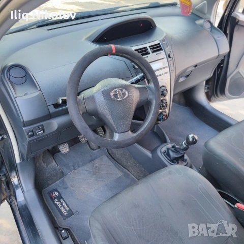 Toyota Yaris 2011g. 1.4 dizel, снимка 11 - Автомобили и джипове - 52524738