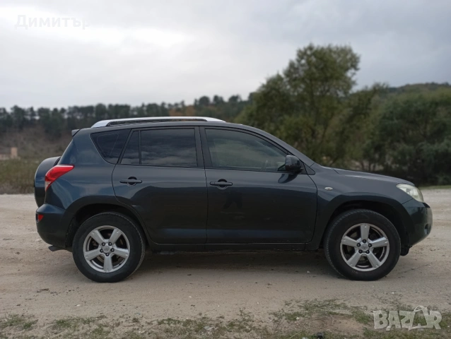 Toyota Rav4 !!!, снимка 3 - Автомобили и джипове - 54322006