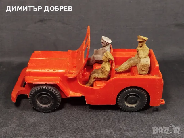 СТАРА РЕТРО ПЛАСТМАСОВА КОЛА ИГРАЧКА JEEP WILLYS, снимка 2 - Колекции - 47296059
