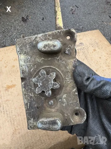 БРАВА ПРЕДНА ДЯСНА ВОЛГА 21 ГАЗ 21 НОВ СССР 21-6105010-Б, снимка 4 - Части - 49531256