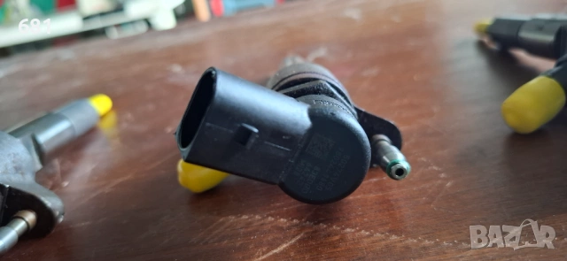 36р. Имжектори/дюзи за двигател 1.6 HDI, снимка 3 - Части - 53936594