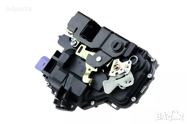 Брава за задна лява врата VW, Polo 9N, T5, Skoda, Fabia 1, Seat, 6 ПИН, снимка 2 - Части - 56142278