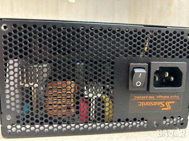 Качествено захранване за компютър Seasonic B12 BC-850W, снимка 5 - Захранвания и кутии - 54021756