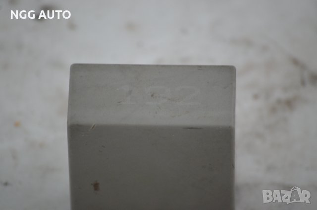 Реле, Интервал на чистачките 192, снимка 3 - Части - 39275681