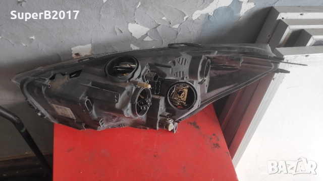 Продавам - десен фар за Рено Клио 2019 г със счупен корпус, снимка 2 - Части - 52240975