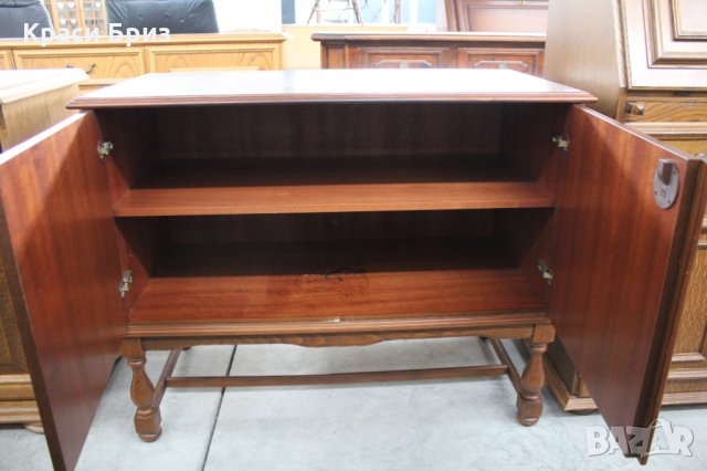 Дървен шкаф, снимка 3 - Шкафове - 30277702