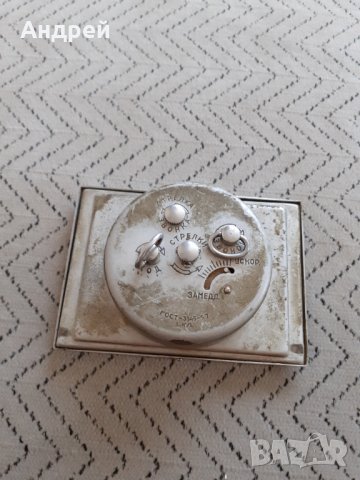 Стар часовник,будилник Пионер, снимка 3 - Други ценни предмети - 29619172