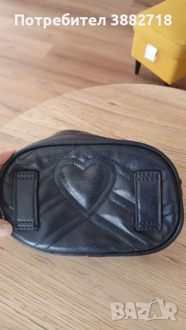Чанта за колан , снимка 4 - Чанти - 53348033