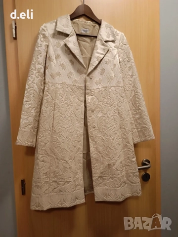 Alberta FERRETTI Original Size S , снимка 3 - Палта, манта - 52964091
