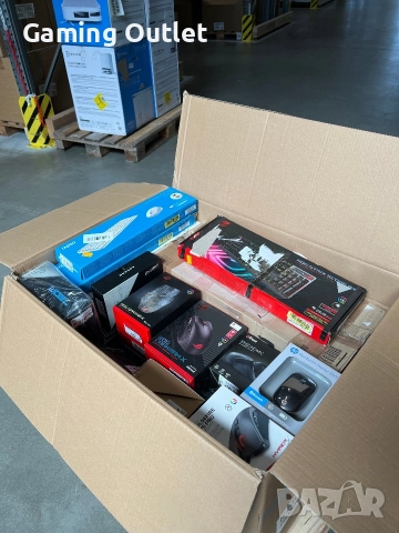 Миксирани кашони с клавиатури и мишки от Амазон