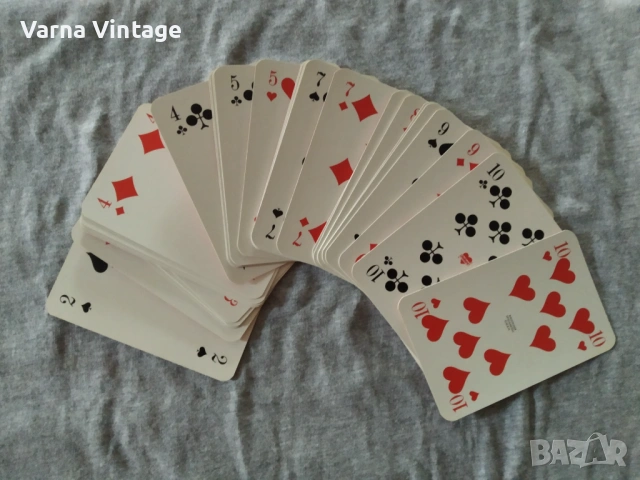 Чифт колекционерски карти за покер НОВИ в в оригинален калъф. Bielefelder Karten Германия., снимка 7 - Карти за игра - 54138704