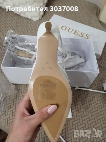 Обувки на ток  Guess, снимка 6 - Дамски обувки на ток - 56199699