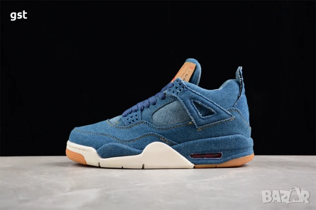 Уникални Редки Levi’s x Air Jordan 4 Denim дизайнерски Маратонки Кецове , снимка 3 - Маратонки - 50541333