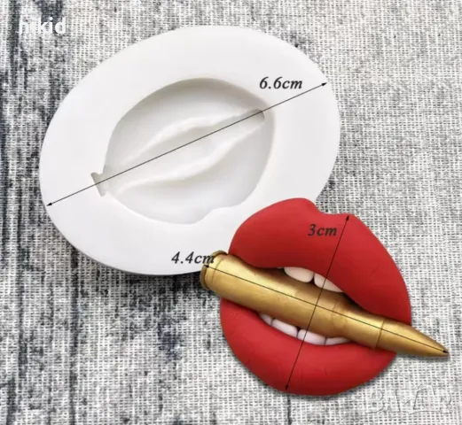Уста устни целувка с патрон гилза силиконов молд форма фондан шоколад декор, снимка 2 - Форми - 48525029