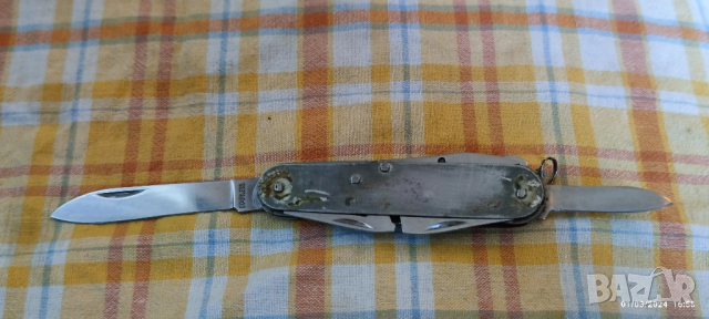 Многофункционален джобен нож/ножка