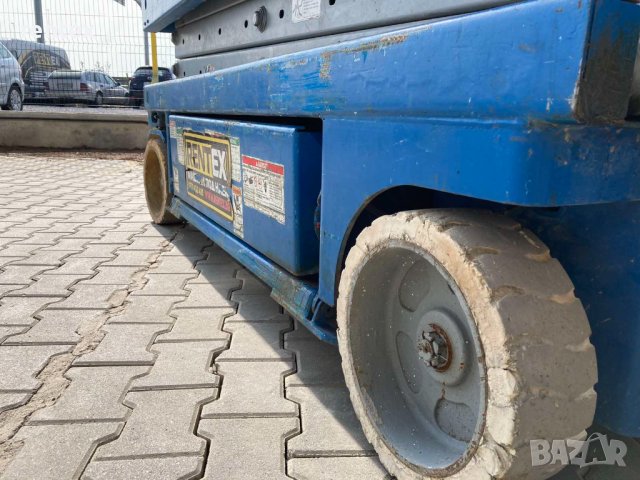Ножична вишка ел 8 м / 360 кг Genie GS2032, снимка 7 - Индустриална техника - 38324394
