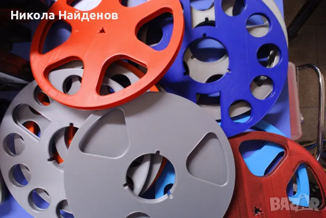 Ролки 26см за ролков магнетофон 30лв.