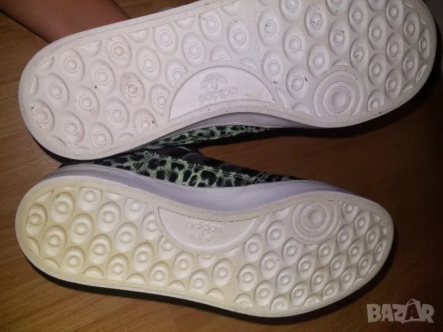 Оригинални кецове кожени Adidas , снимка 6 - Маратонки - 47741026