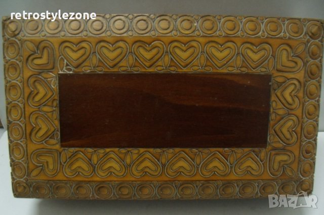 № 6916 стара дървена кутия  - с резбовани орнаменти  - размер 26 / 15 / 5,5 см