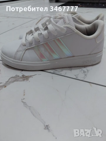 Дамски маратонки адидас