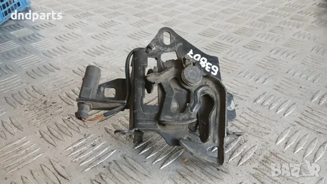 Брава преден капак VW Passat 2000 Volkswagen Passat (B5; B5.5) (1996-2005), снимка 2 - Части - 56123281