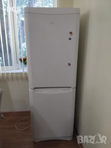 Хладилник работещ