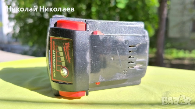Батерия акумулаторна MILWAUKEE M18 B5 (повредена) , снимка 6 - Други инструменти - 54332723