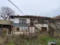 Продавам къща в с.Добротица, снимка 1