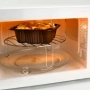 Микровълнова фурна Black+Decker BXMZ701E – 700W, с грил функция, 20 л., снимка 2