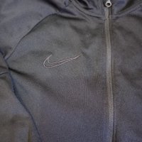 Детски Nike dri-fit, снимка 1 - Спортни дрехи, екипи - 44141995