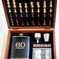 Оригинален подарък за юбилей на мъж - шах с карти за игра и флашка, снимка 2 - Подаръци за юбилей - 39776417