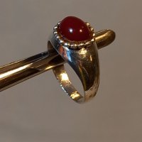 Стар сребърен пръстен с червен кехлибар , снимка 1 - Пръстени - 39329129