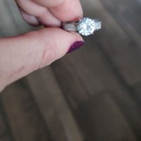 Продавам лот от дамски пръстени, снимка 2 - Пръстени - 31878072