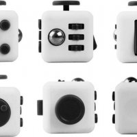 Играчка Fidget Cube, Антистрес, Пластмасова, Бяло/Черно, снимка 2 - Игри и пъзели - 39047549