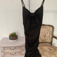 Черна рокля в размер XS, снимка 2 - Рокли - 44518637