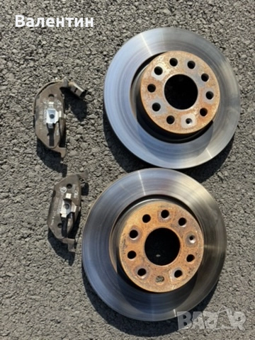 Дискове и накладки за Шкода Октавия 2 2009, снимка 1