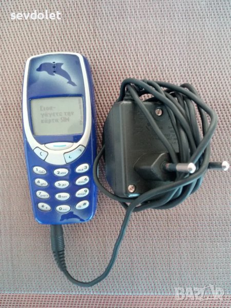 Колекционерски телефон-Оригинален+зарядно+батерия.Работещ.Обявената цена е за всичко., снимка 1