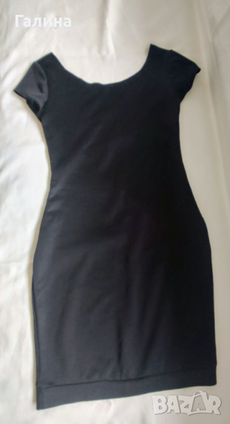 Черна рокля с шарен гръб, снимка 1