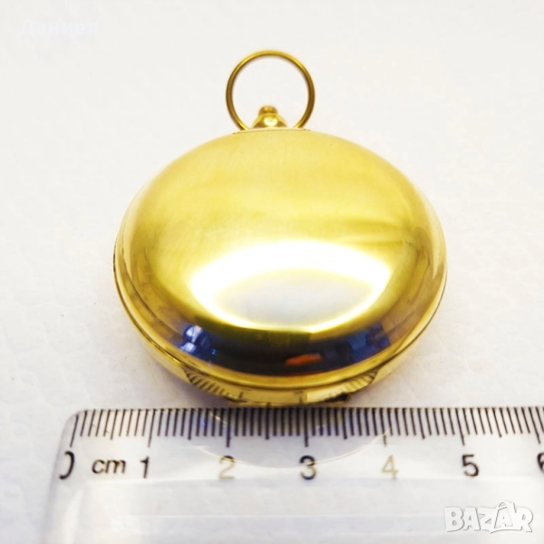 Компас бронзов с ретро дизайн. , снимка 1