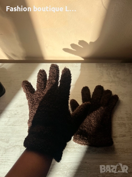 Дамски кафеви пухени ръкавици 🤎, снимка 1