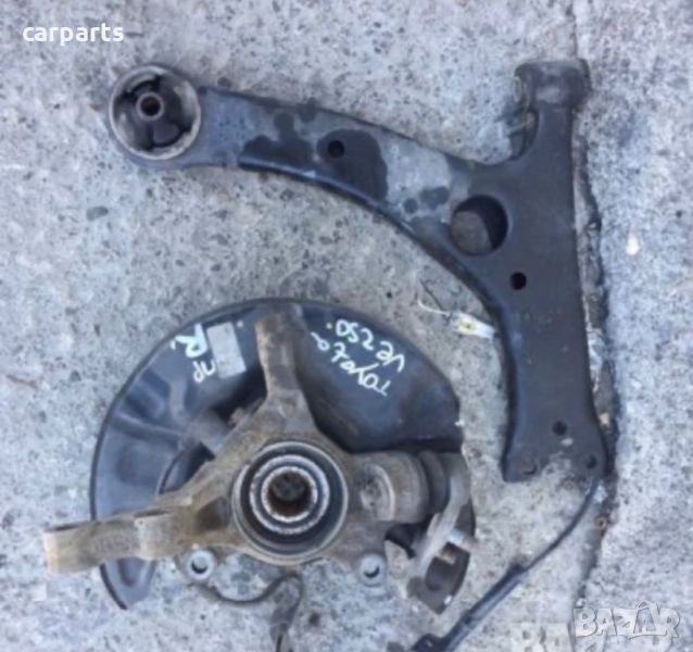 Toyota corolla verso 2008година главина и преден десен носач, снимка 1