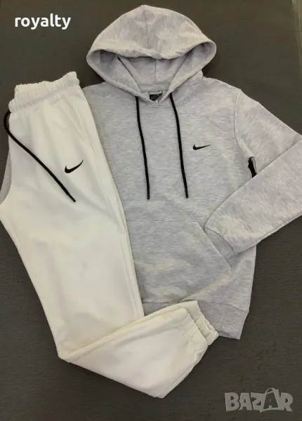 Nike спортни дамски комплекти Различни цветове , снимка 1