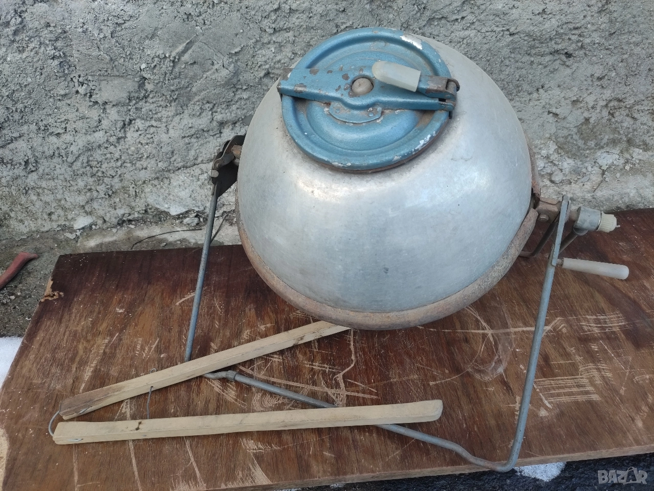 Ретро пералня "Спътник" (1960-1967) , снимка 1